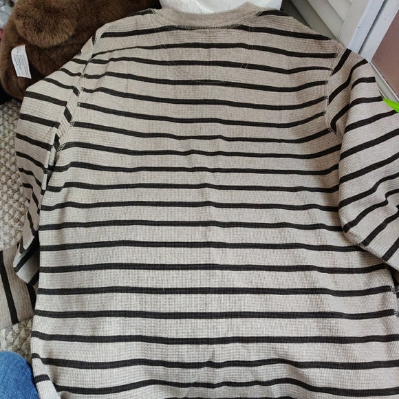 Long sleeves polo size X XL - Picture 2 of 6